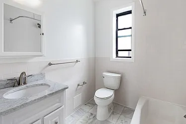 Rented by Living New York