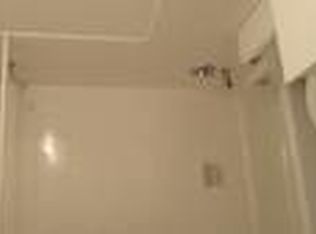 3250 42nd St, Astoria, NY 11103