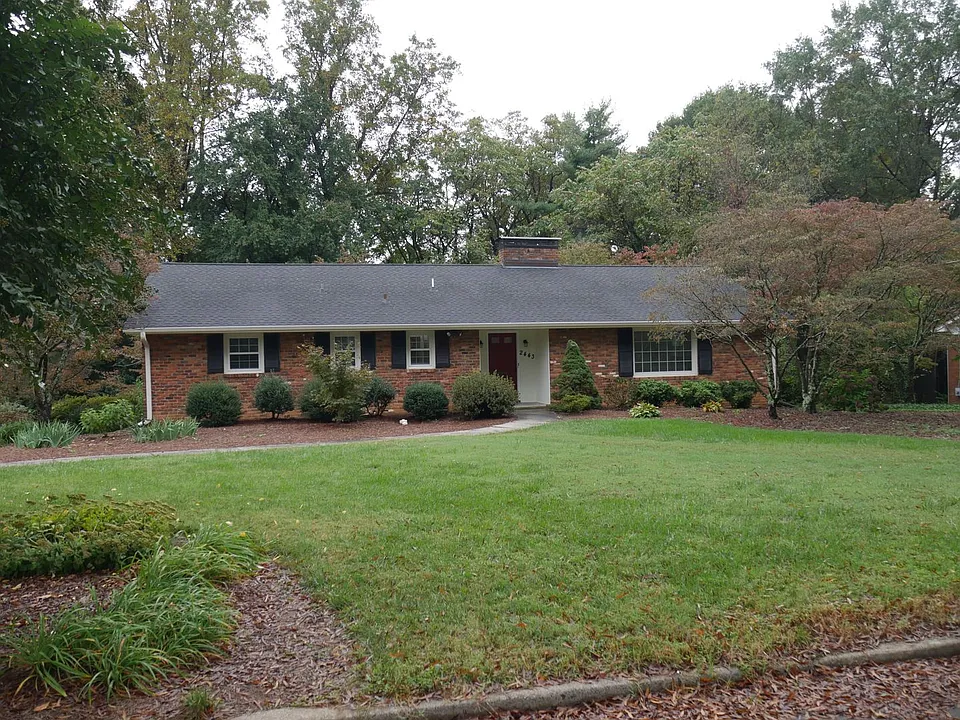2443 Greenwich Rd