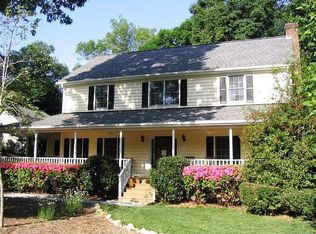 1106 Highland Trl, Chapel Hill, NC 27516