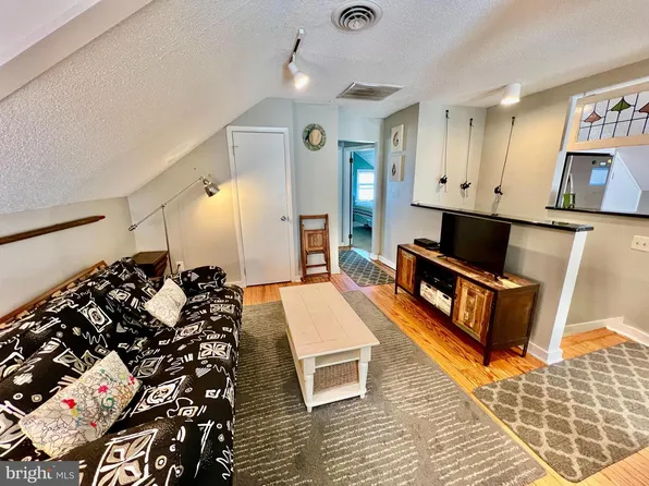 58 Maryland Ave APT 5, Rehoboth Beach, DE 19971