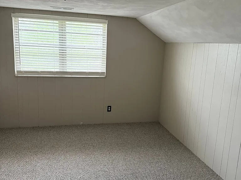 5410 Wardsville Rd — Photo 7