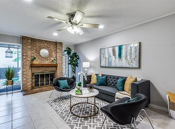 3rd image of 1207 Portales Ln #1207