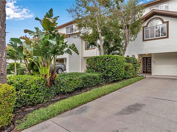 3rd image of 279 Madeira Cir #279