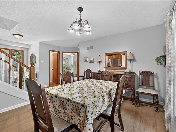 5th image of 15738 W 148th Ter