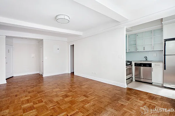 Rented by Brown Harris Stevens | media 11