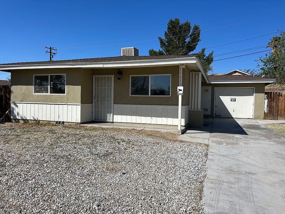 1st image of 15650 Gazelle St