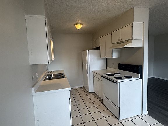 4th image of 101 North Ave APT 2