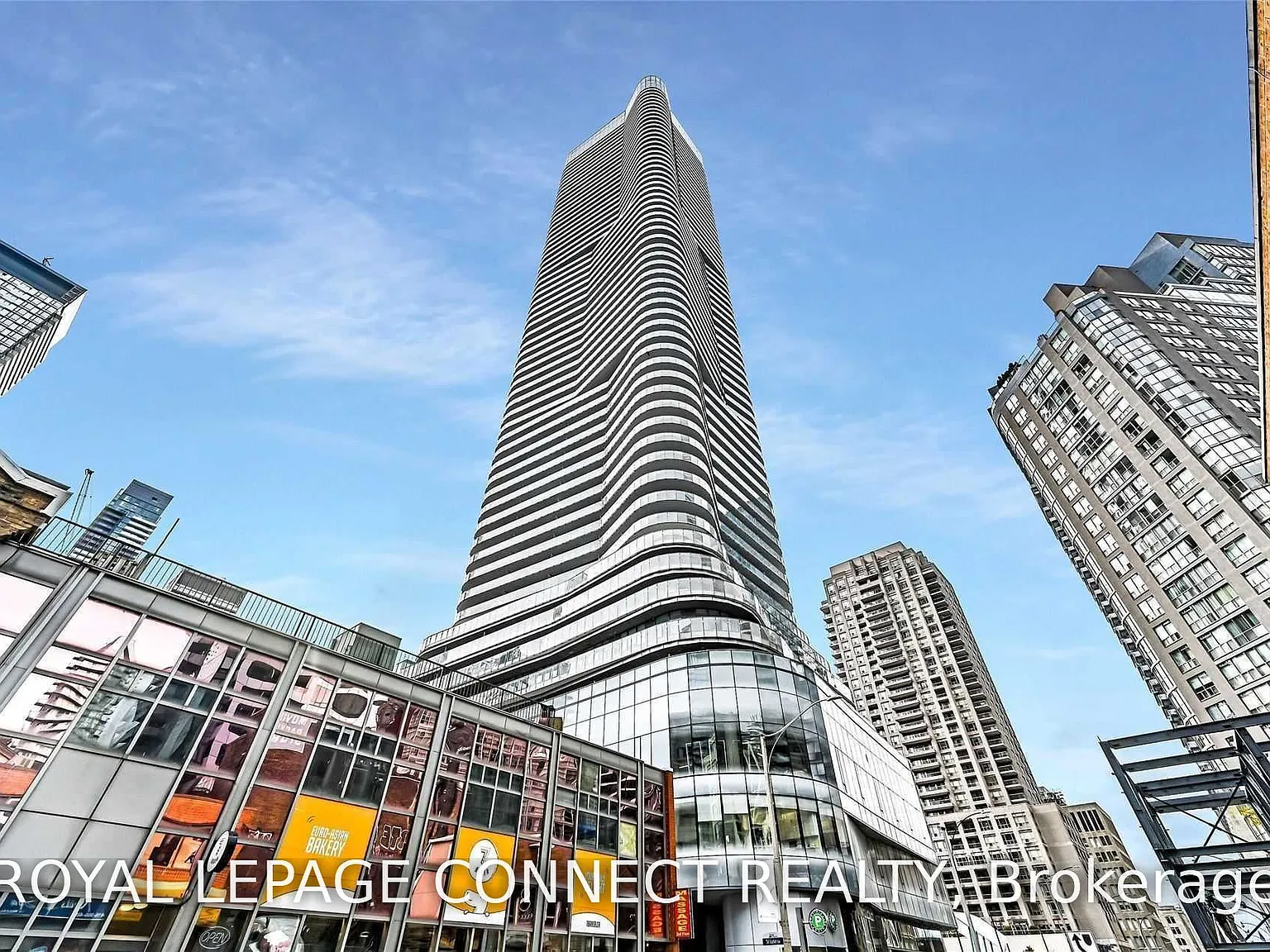 2 bed, $2,500 — Photo 1