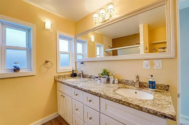 3152 Horton Ave — Photo 17
