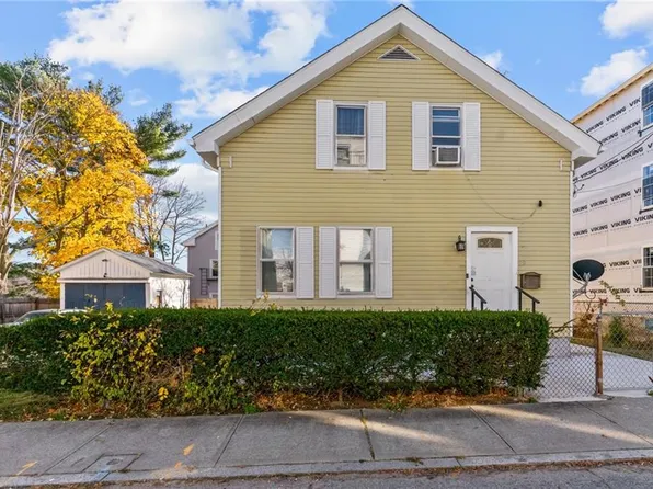 29 Vandewater St, Providence, RI 02908