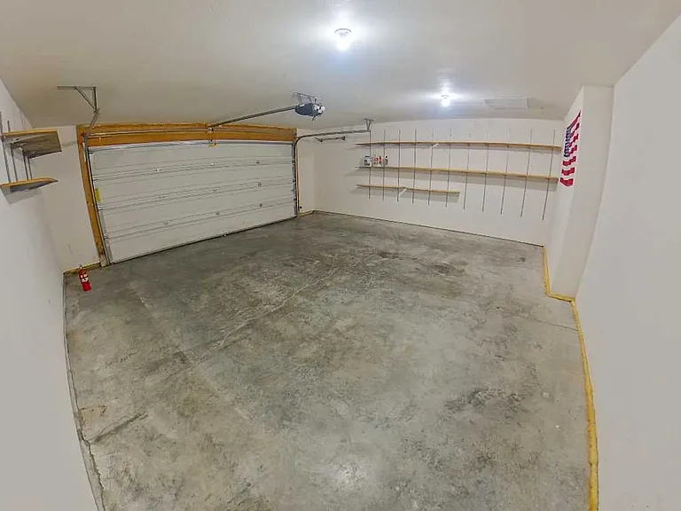 225 Walters Dr — Photo 11