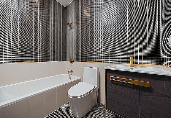 5th image of 163 Tompkins Ave #5B