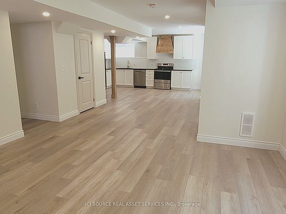 3rd image of 66 White Sands Way