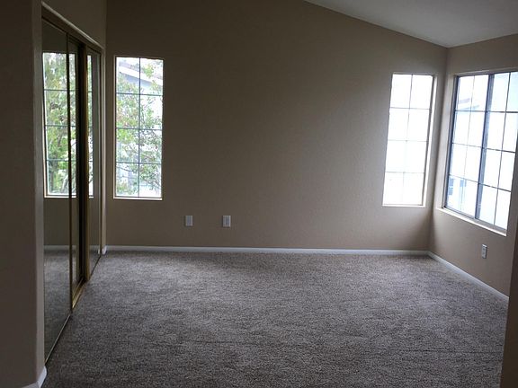 Master suite Bedroom #1