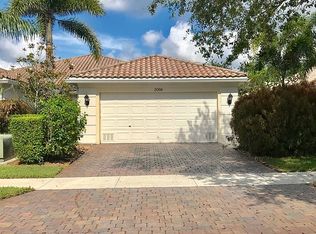 2059 Guadeloupe Dr, Wellington, FL 33414
