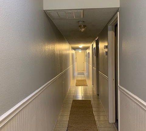 4th image of 16465 Greentree Blvd #60