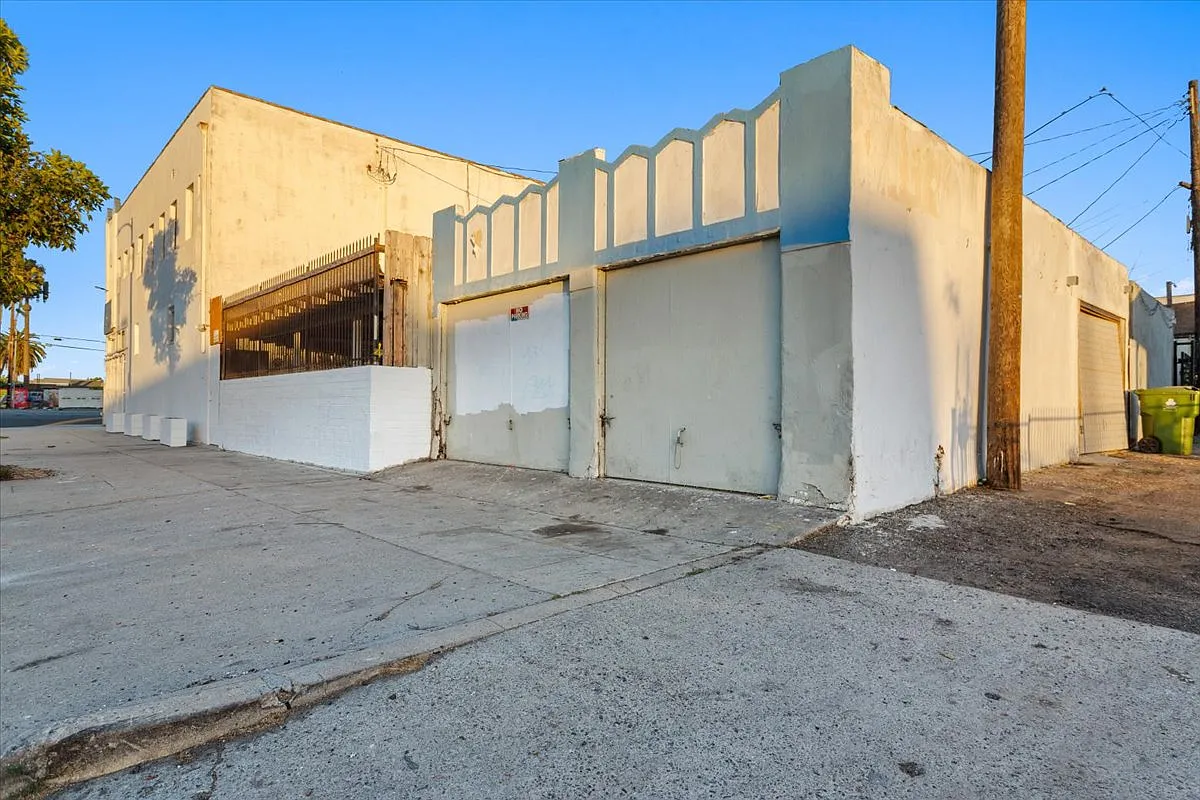 4 bed, 1250 sqft, $2,800 — Photo 3