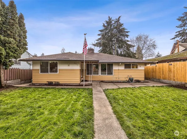 1017 SW 116th Street, Seattle, WA 98146