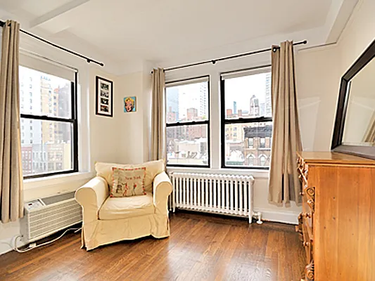 Sold by Sotheby's International Realty | media 13