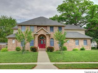 6404 Twelve Oaks Ct, Springfield, IL 62712