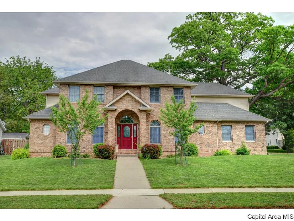 6404 Twelve Oaks Ct photo 1