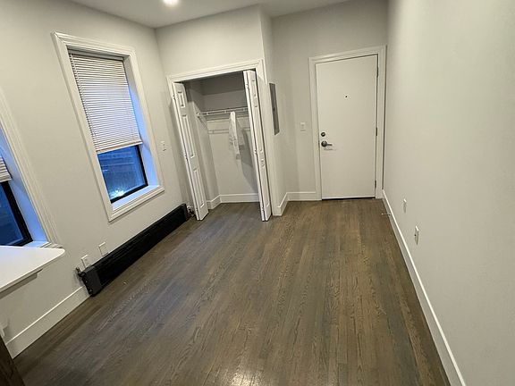 3rd image of 24 Phillips St APT 2