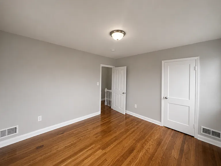 7261 Bridgewood Dr — Photo 19
