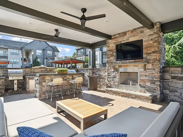 The Apartments at Brayden — Photo 21
