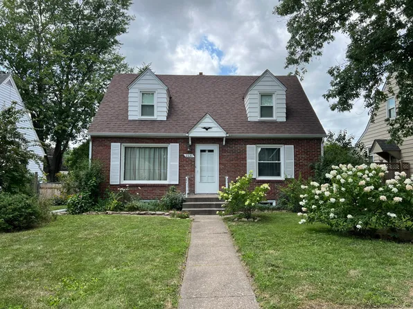 2630 Pacific St, Davenport, IA 52804
