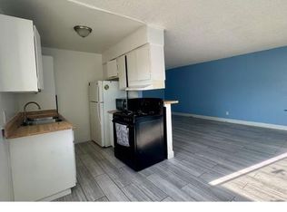 6928 Laurel Canyon Blvd APT 1, North Hollywood, CA 91605