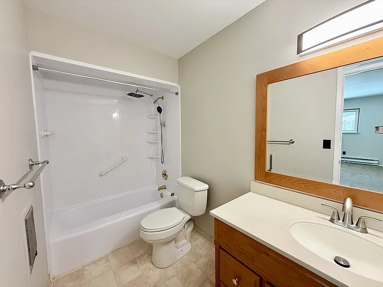 7350 Woodview St #3 — Photo 23