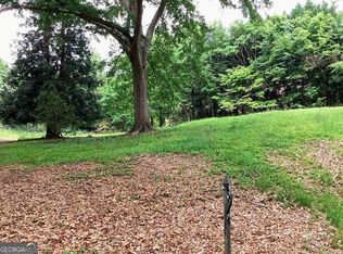 44 Hardeman Rd, Sandy Springs, GA 30342