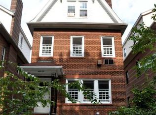 6849 Exeter St, Forest Hills, NY 11375