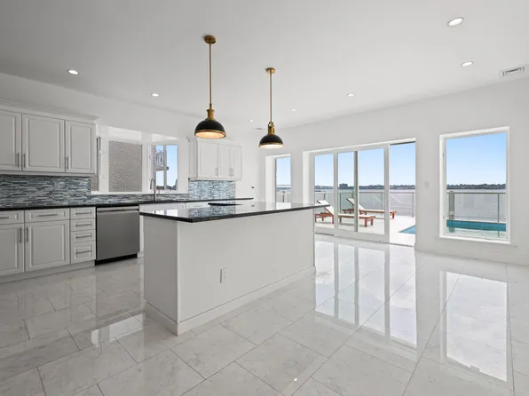 4 Angelas Place image 12 of 63