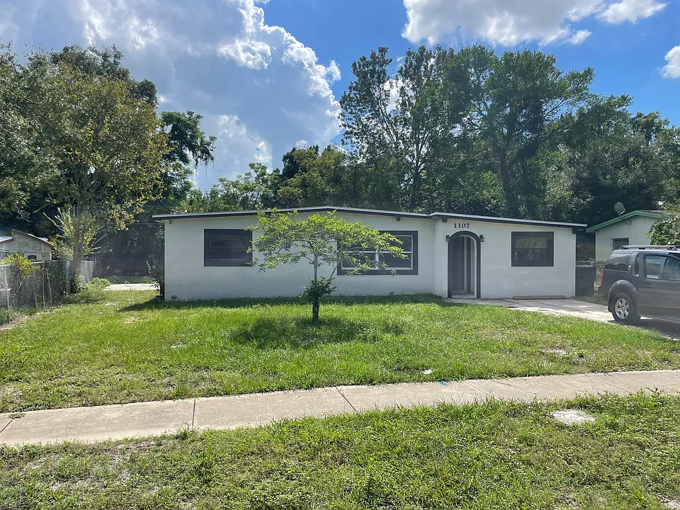 1107 Kimball Dr