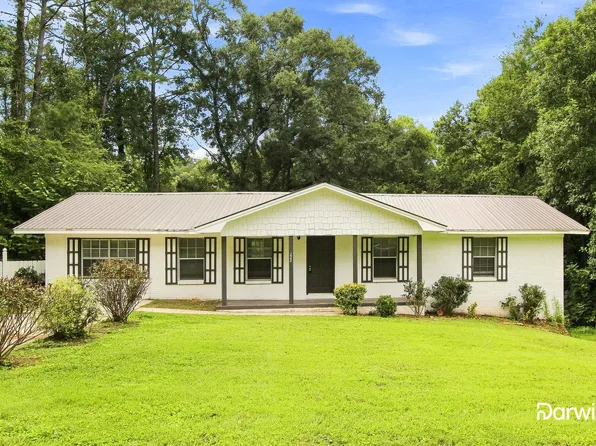 222 Rebecca Dr, Gardendale, AL 35071