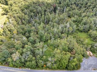 Wesser Rd, Moscow, PA 18444