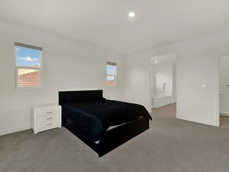 5025 Ellis Godfrey Dr — Photo 11