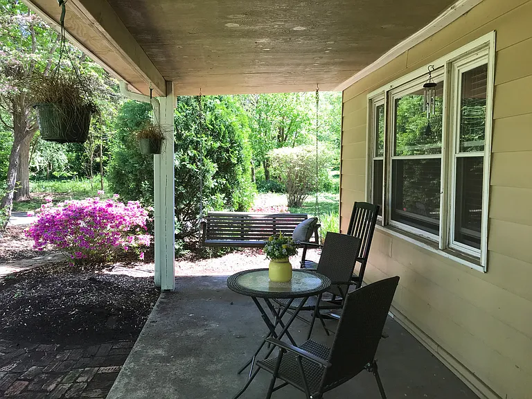 7802 Vine Crest Ave — Photo 4