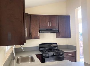 1625 E 5th St #301, Long Beach, CA 90802