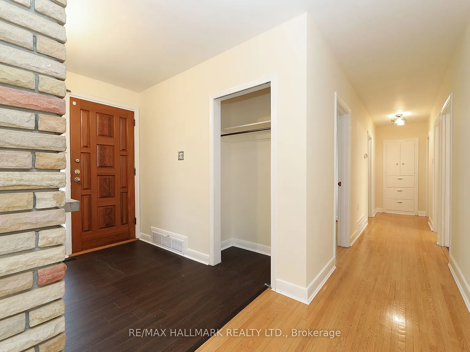 4 bed, $3,700 — Photo 2