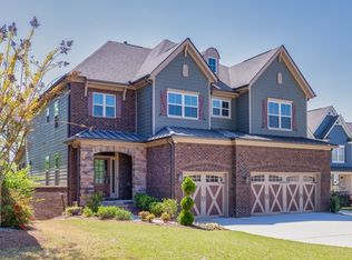 7143 Lake Edge Dr, Flowery Branch, GA 30542