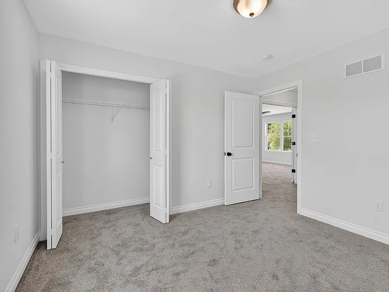 8760 Barrington Dr — Photo 36