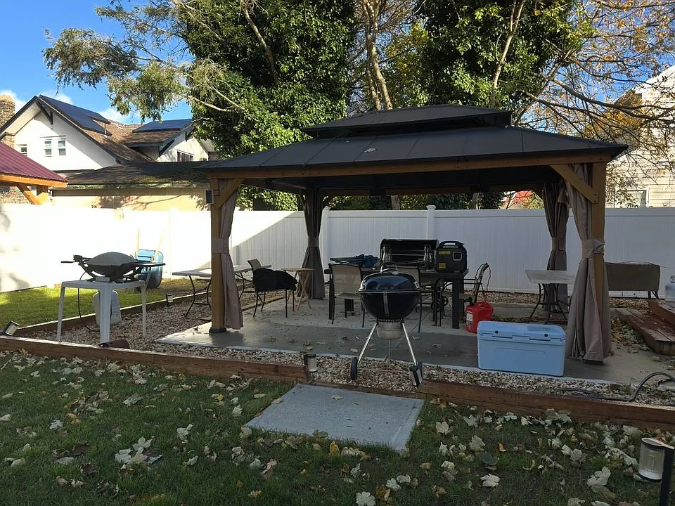107 Fairview Ave