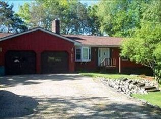 28101 Timberly Dr, Sturgis, MI 49091