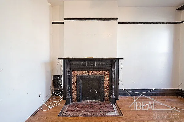 Sold by Ideal Properties Group | media 27