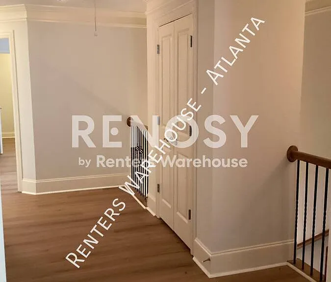 755 Milton Oaks Dr — Photo 15