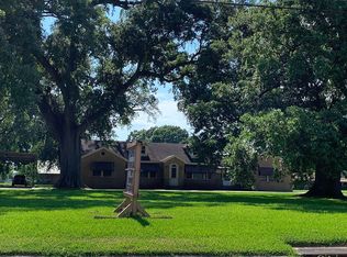 1525 N Bertrand Dr, Lafayette, LA 70506