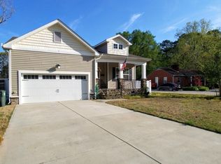 41 Robinson Dr, Newport News, VA 23601